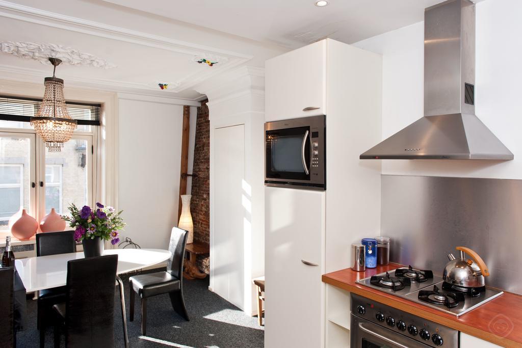 Canal Holiday Apartment Amszterdam Szoba fotó